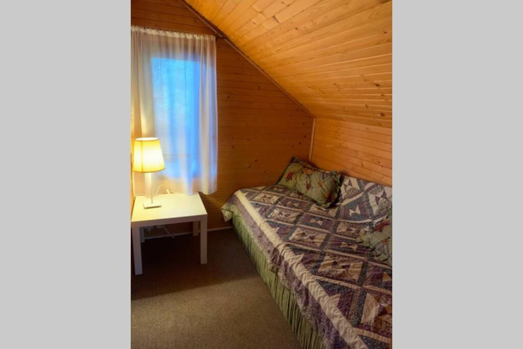 Houseboat - Beacon Of Happiness Hotel Bratislava Bagian luar foto